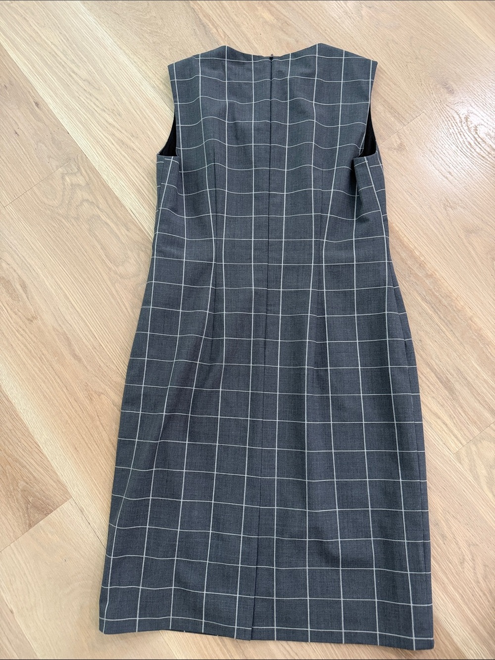 BOSS Hugo Boss Grey Windowpane 2-Piece Suit Set Dress & Blazer Size US 10 / FR - Picture 9 of 13
